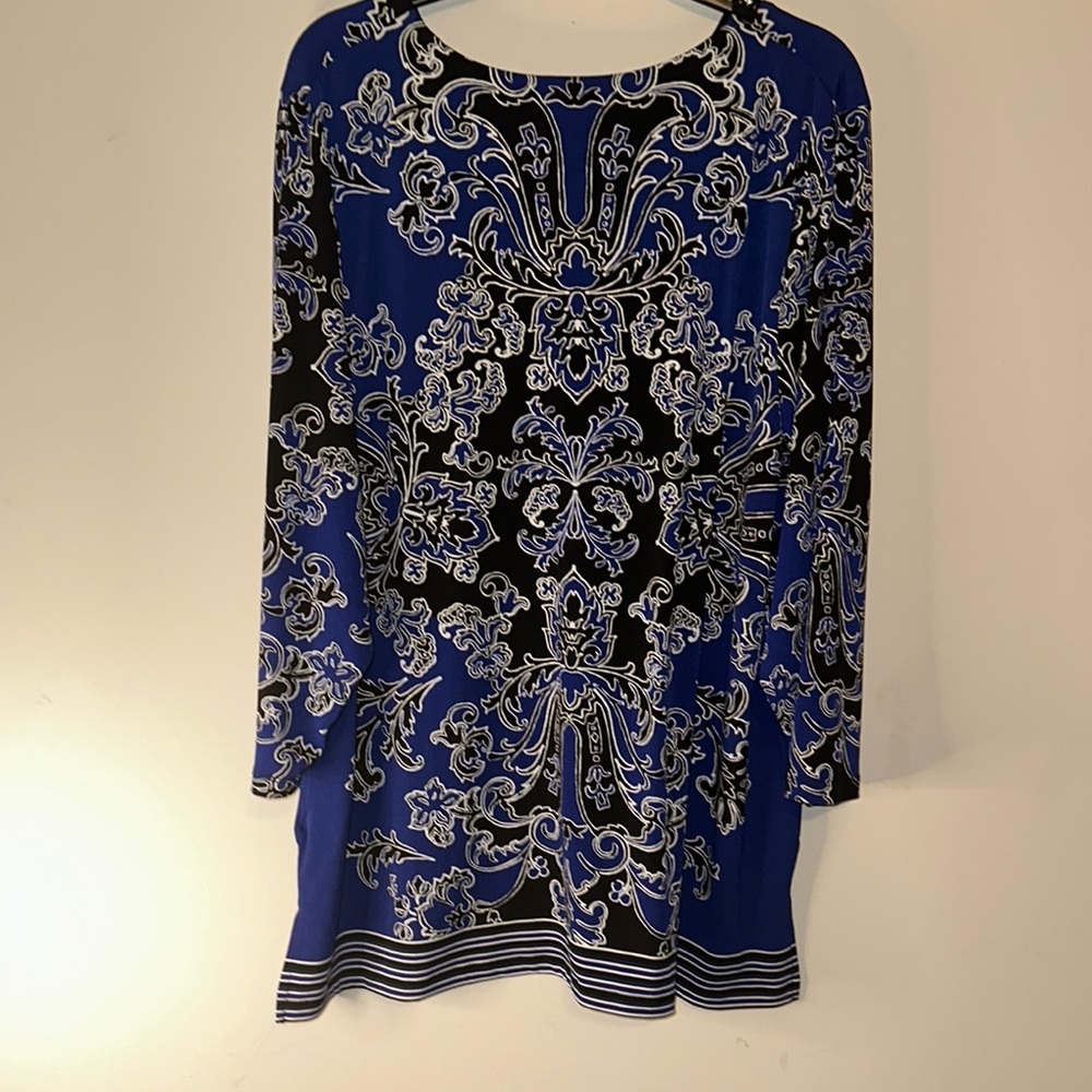 Blue and Black studded Patterned Women's Tunic - Picture 5 of 6
